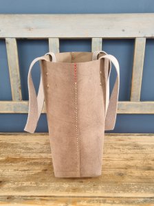 galerie/001 Taschen/001 Alia/resized/T0176 (2022-07-07) 3_small.jpg